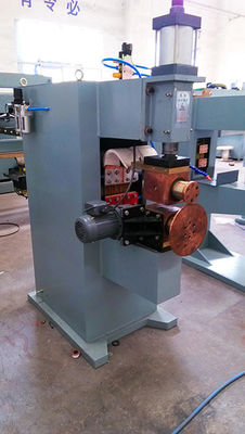qualità 160KVA Resistance Seam Welding Machine with Double Red Copper Square Box for Conduction fabbrica