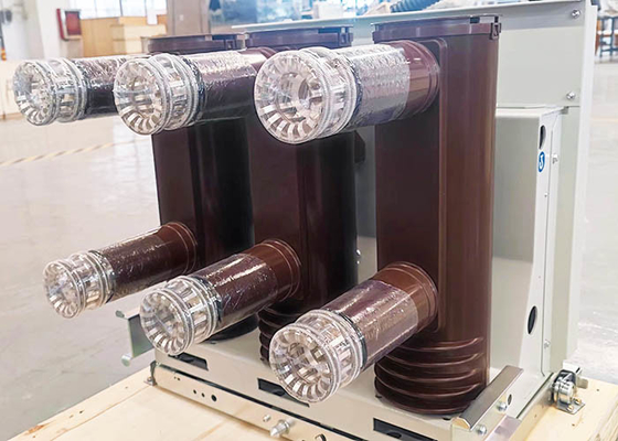 CA ad alta tensione prelevabile dell'interno dell'interruttore 1250A VCB di vuoto 12KV per l'apparecchiatura elettrica di comando