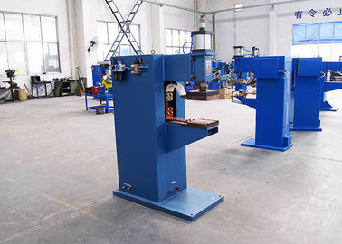 Saldatrice pneumatica di resistenza della proiezione del punto per il coperchio a vite Bolt del dado