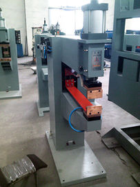 Apparecchio per saldare automatico del singolo cilindro, macchina industriale della saldatura a punti di rematura