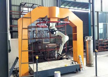 sistema robot di taglio del laser della fibra 3D per la multi direzione d'acciaio delle piastre tubiere 300W