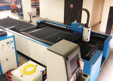 Tagliatrice d'acciaio del laser di CNC di FL-3015-2000W, tagliatrice di CNC della Tabella di scambio automatico