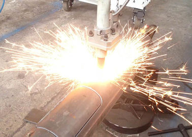 Tagliatrice della metropolitana del laser della porta della lampada, taglierina di tubo su ordinazione di CNC di colore di 50 hertz