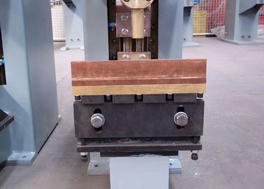 Macchina pneumatica 25~150KVA della saldatura continua di serie speciale di DN con giù l'elettrodo mobile
