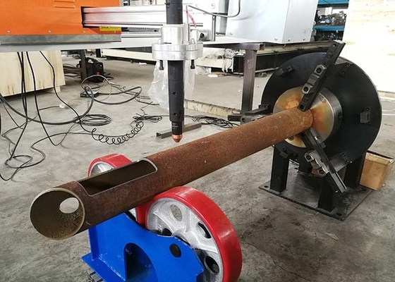 Macchina di saldatura a poli leggeri CNC per piastre di acciaio e sistemi di taglio a plasma per porte elettriche