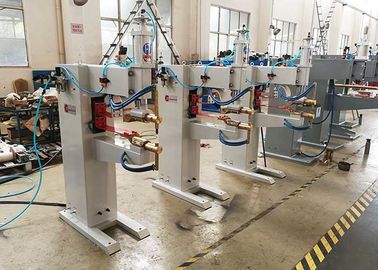 Torcia della saldatrice della resistenza del punto la singola per i prodotti metallici ha personalizzato la tensione
