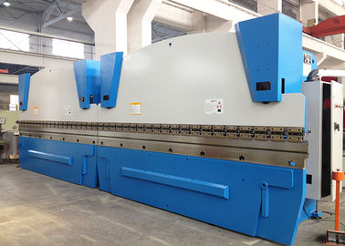 Un CNC di 320 T sincronizza l'inizio in tandem della macchina piegatubi del freno della stampa dal piatto del trapezio