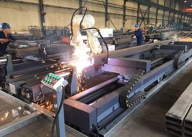 Stazione di taglio del plasma di robotica di serie di RCS per i prodotti siderurgici lunghi con Hypertherm MAXPRO200